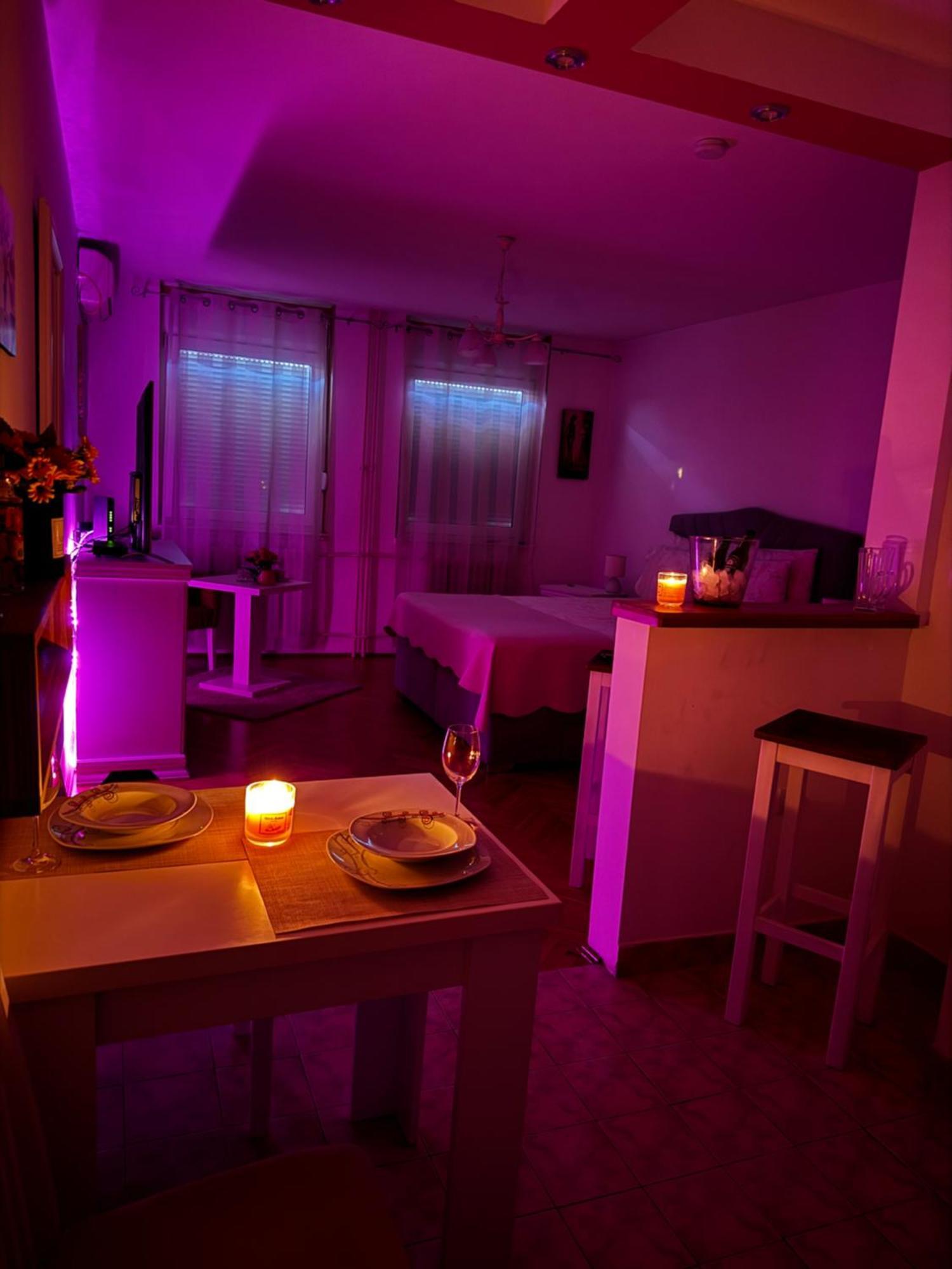 Post Apartmani - Sajam Novi Sad Extérieur photo